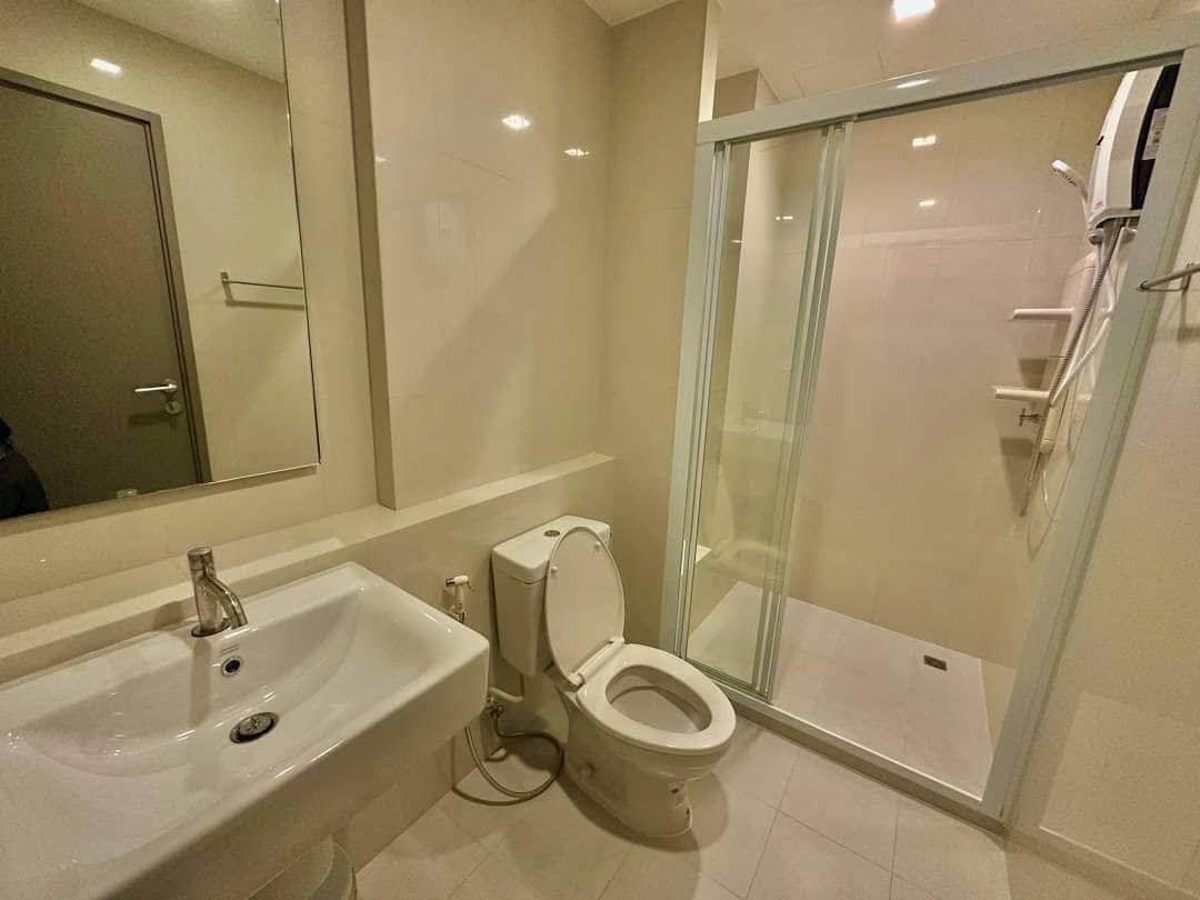 One Bedroom Condo For Rent