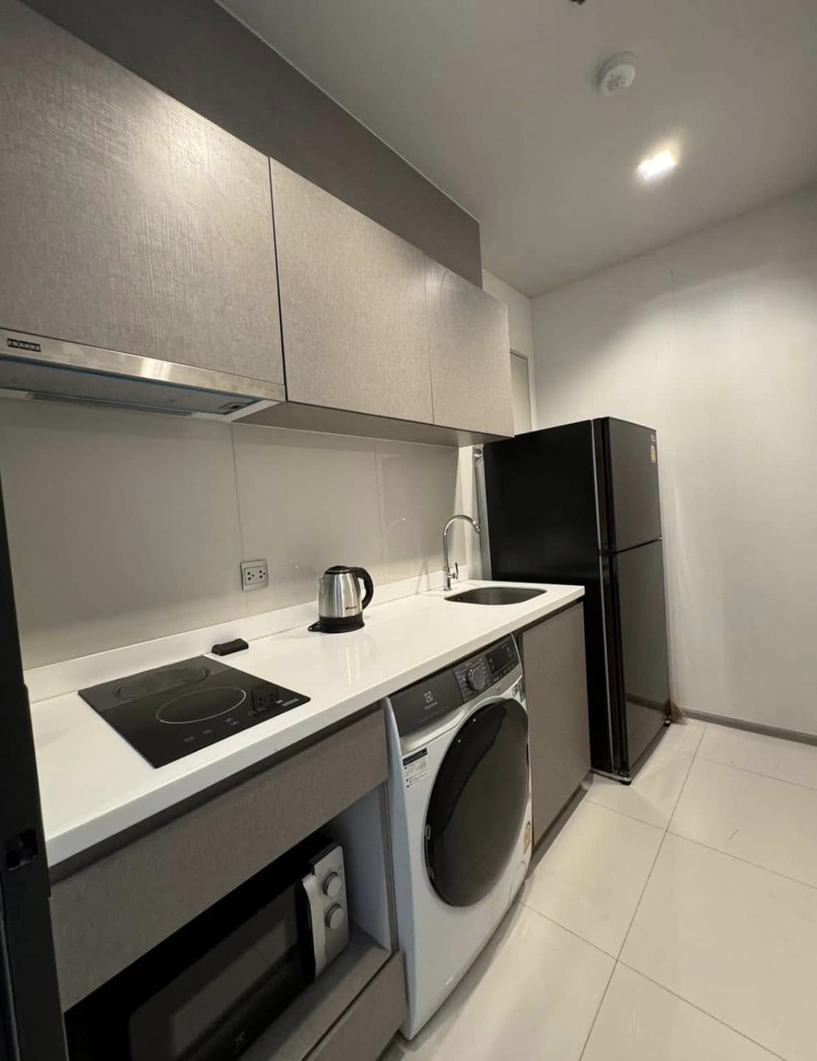 Two Bed Room Condo For Rent