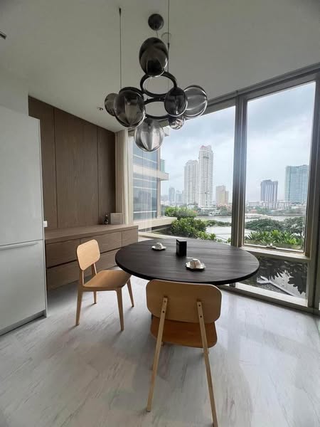 Luxury Two Bed Room Condo For Rent 