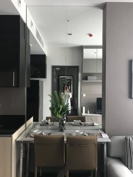 One Bed Room Condo For Rent