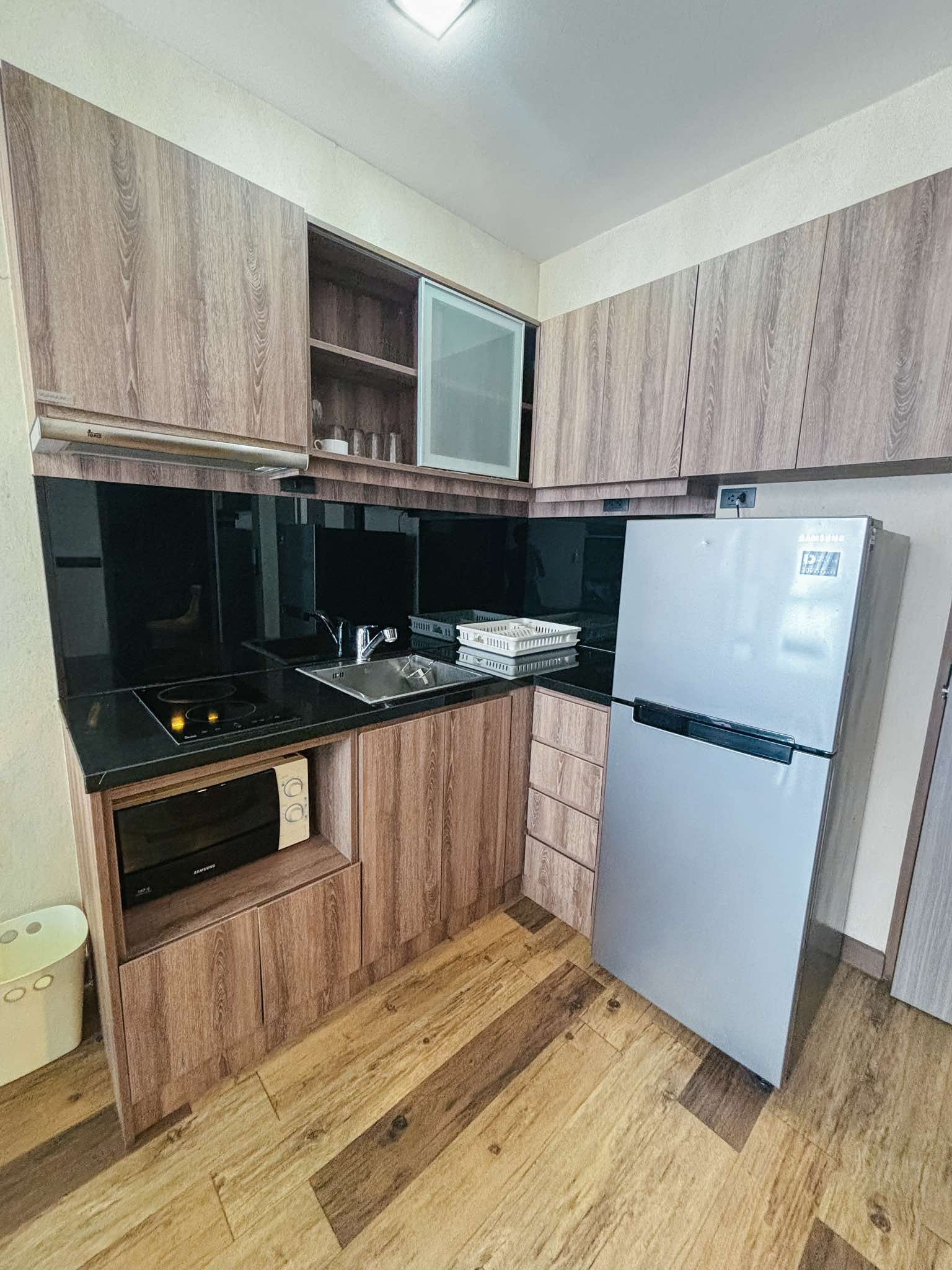 One Bedroom Condo For Rent