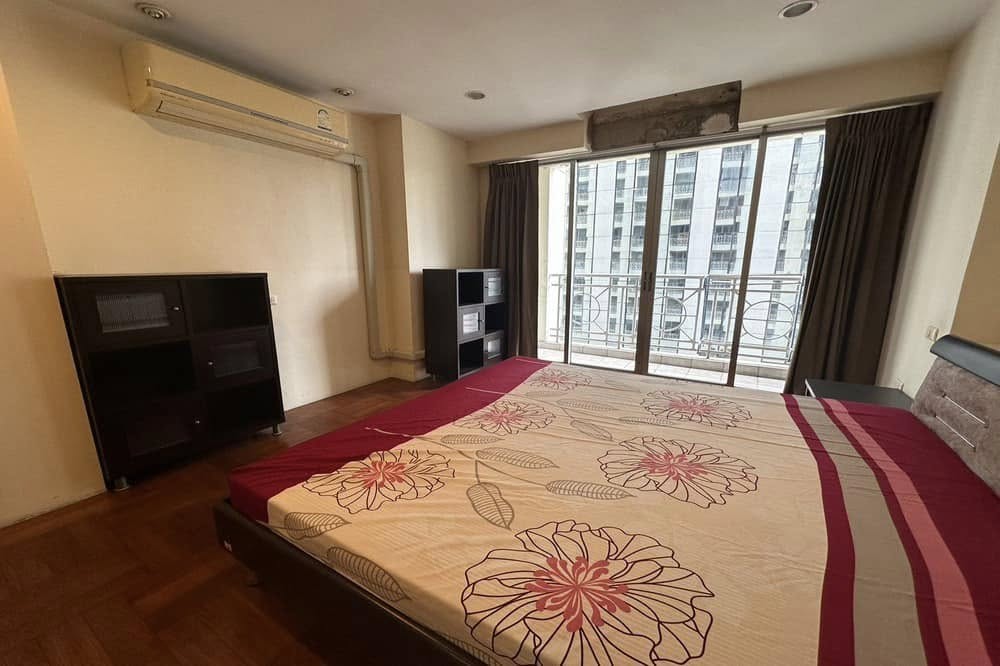 One Bedroom Condo For Rent